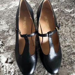 Women's Heels Size 8