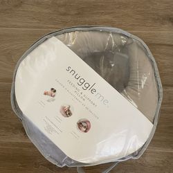 Snuggle me Organic Feeding Pillow