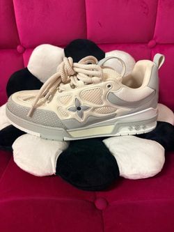 Shoe
