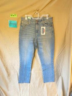 Denizen Women's Dark Blue Wash Modern Slim Jeans Size 14S NWT