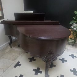 KIMBALL BABY GRAND PIANO 