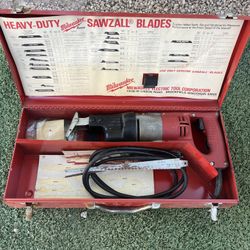Milwaukee Corded Skill Saw 