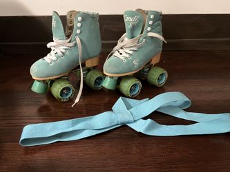 Candi Grl Girls size 4 Roller Skates