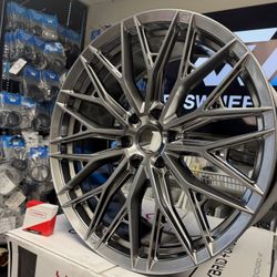 4 Wheels VOSSEN HYBRID FORGED HFX6 22x9.5 Offset +30 6x139.7 Hyper Gunmetal