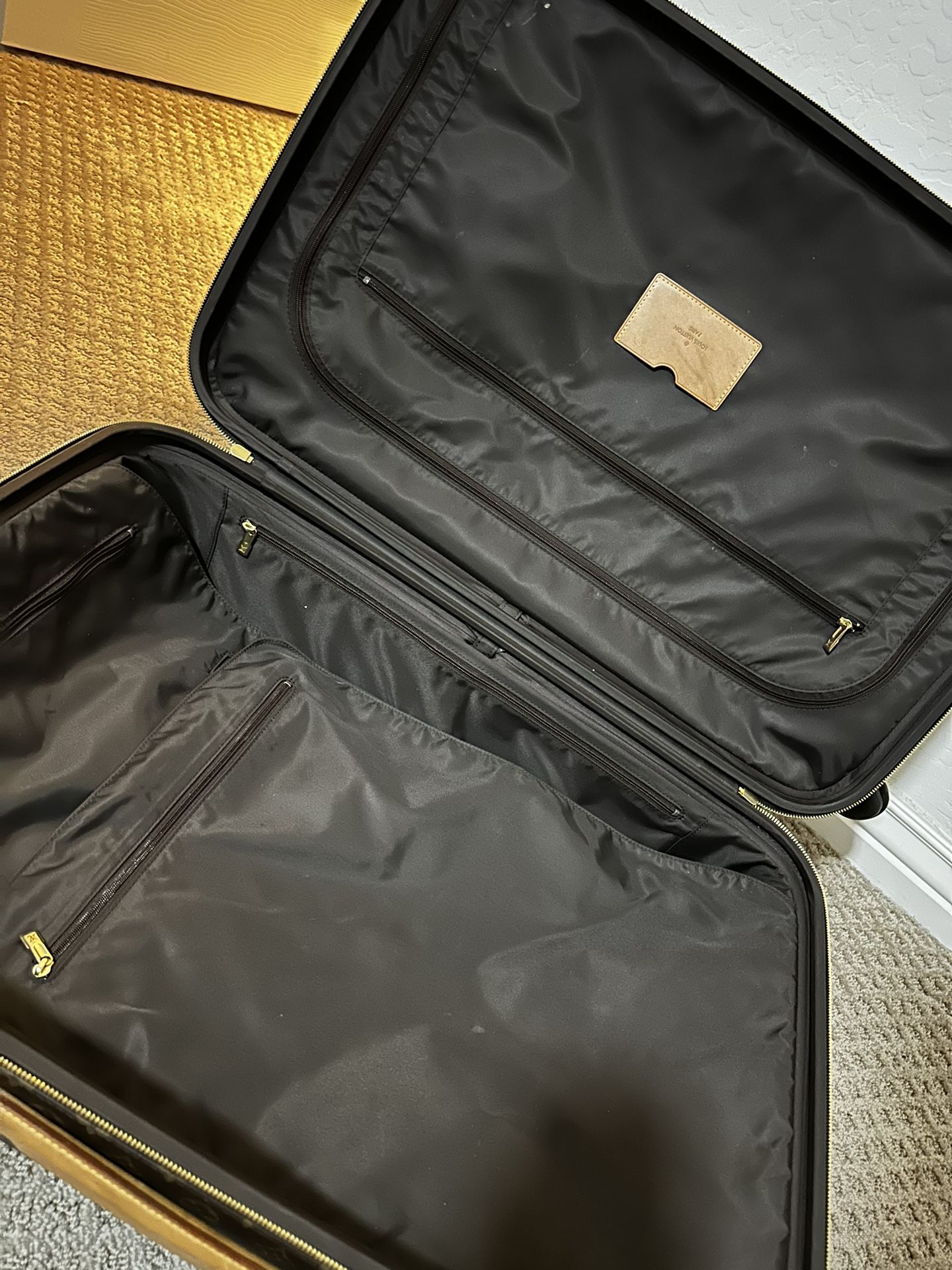 Louis Vuitton® Horizon 55  Louis vuitton luggage, Louis vuitton, Monogram  canvas