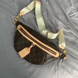 Louis Vuitton High Rise Bum Bag Monogram 