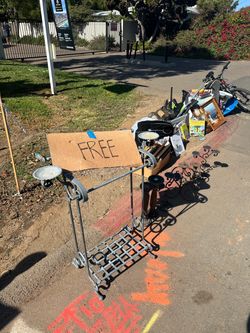 Curb alert!