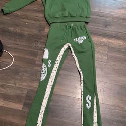 Small Trapped Out Outfit