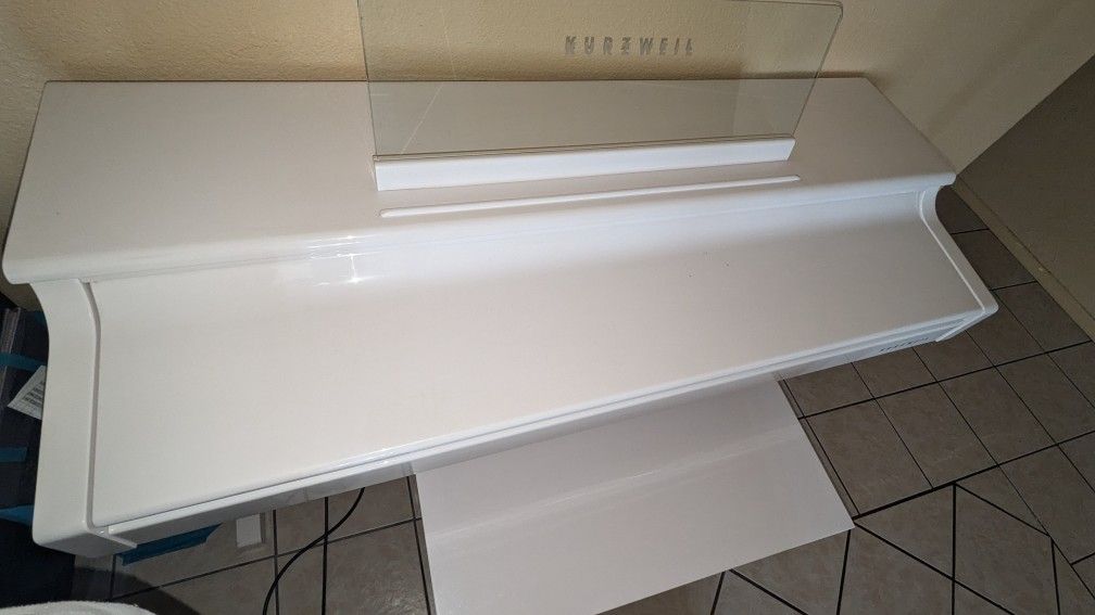 Kurzweil Mark 10 White (1999)