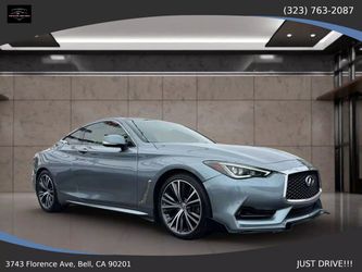 2017 INFINITI Q60