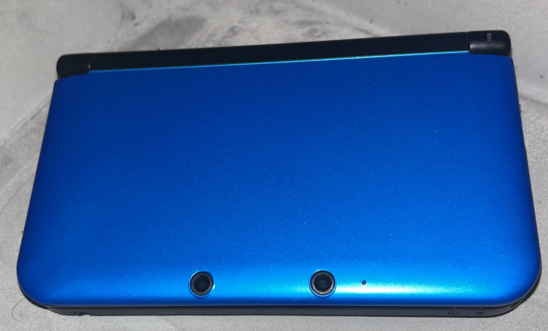New Nintendo 3DS XL Blue