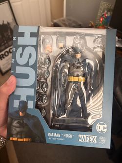 MAFEX Hush Batman