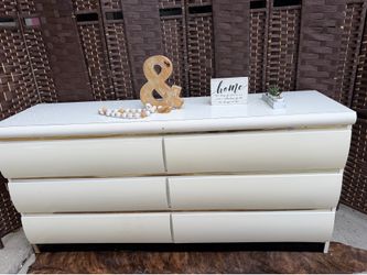 Dresser 6 drawers
