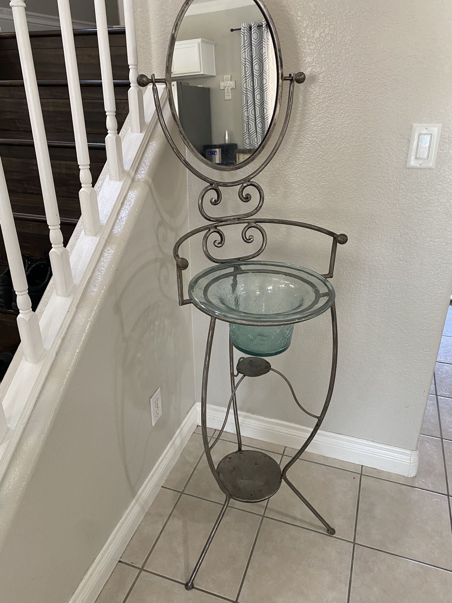 Mirror Wash Basin Stand..