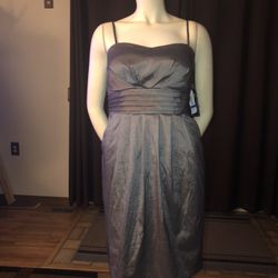 Womens Formal/Cocktail Dress