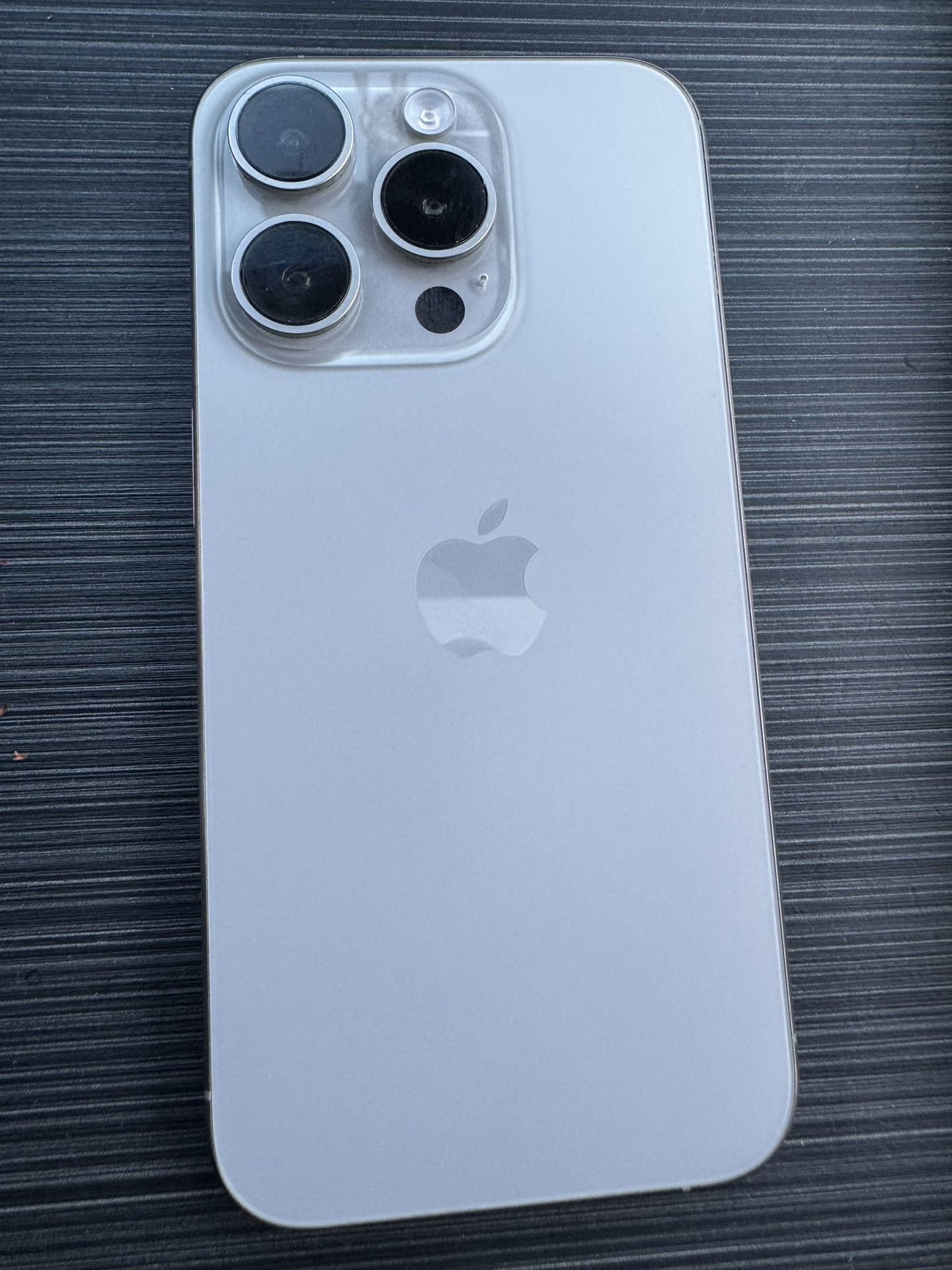 iPhone 15 Pro