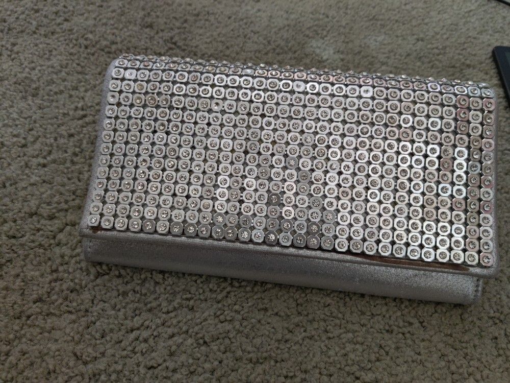 SILVER CLUTCH