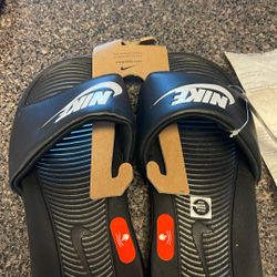 Nike Slides. Black Size 10