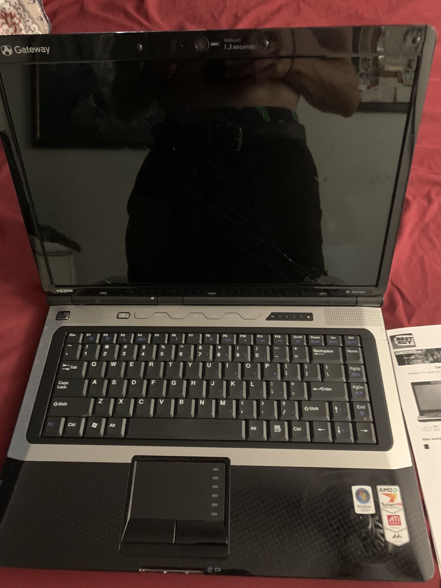 Gateway Laptop (for parts) AMD Turion Dual Core Windows Vista