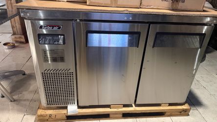 Mesa de buffet refrigerada