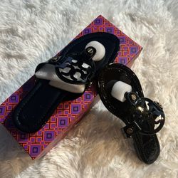 Black Glossy Tory Burch Slides 