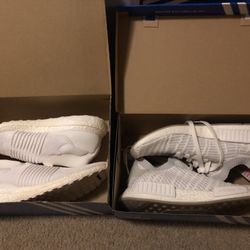 Adidas UltraBoost Laceless Mid Triple Athletic Shoes.  Men Size 9