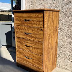 cajonera isada 