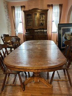 Dining Room Table & China Cabinet