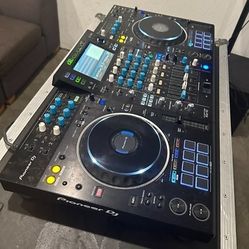 Pioneer DJ XDJ-XZ Professional 