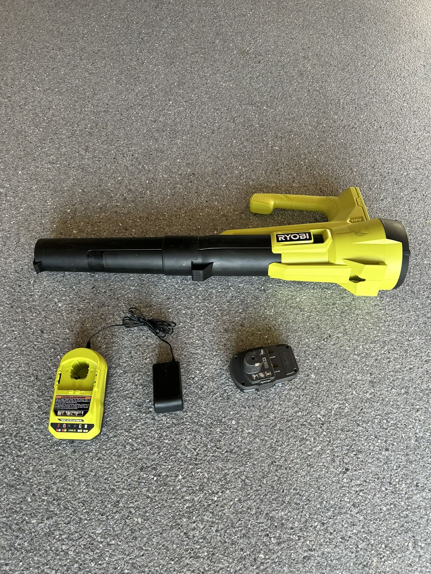 RYOBI RECHARGEABLE LEAF BLOWER