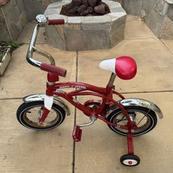 Kid’s Bike with Balance Wheels —Need Repair