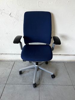 Steelcase 'Amia' Office Chairs 