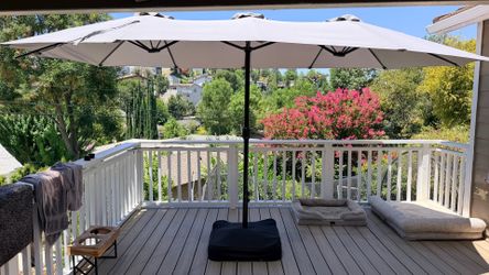 15ft Outdoor Umbrella with Base + Sand