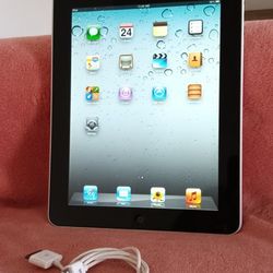 9.7 Inch First Generation Unlocked 32GB Apple iPad