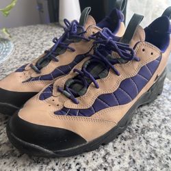 Nike ACG Air Mada Vachetta Tan Sneakers/boots Size 13