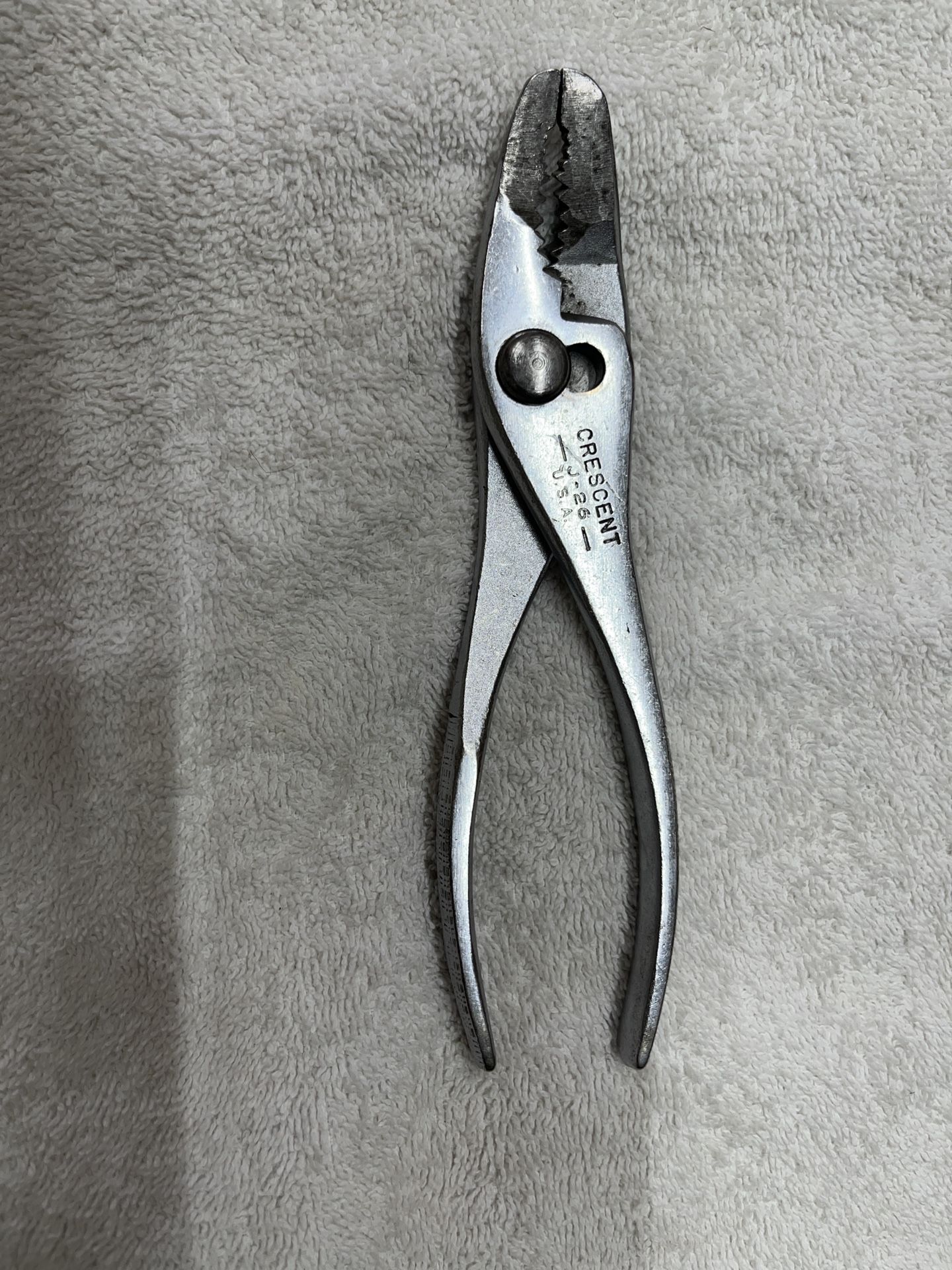 Crescent Pliers