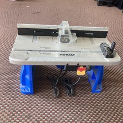 Kobalt 1/2” And 1/2” 12amp Corded Router 