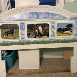 Fullsize Headboard Horse Decorated 50$