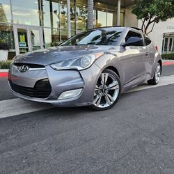 2013 Hyundai Veloster 