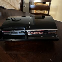 Sony PlayStation 3 & Controller Bundle 