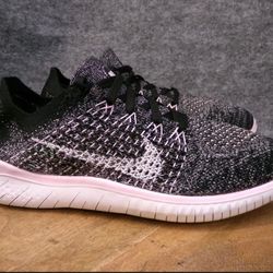 Like New Nike Womens Free RN Fly Knit 2018 Blk Gray Pink Running Shoes Size 5.5