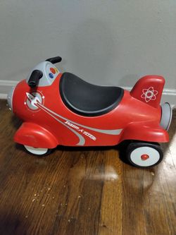 Red ryder ride on toy