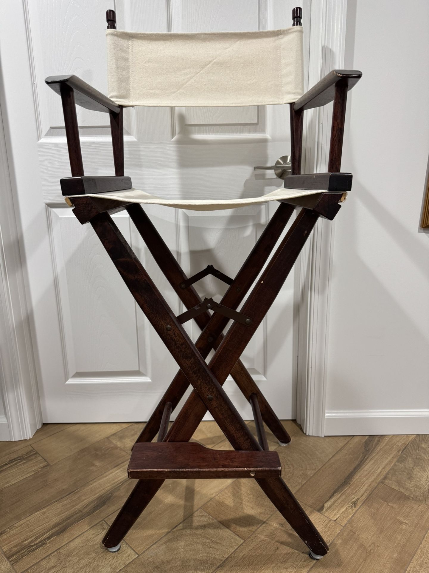Director’s Chair