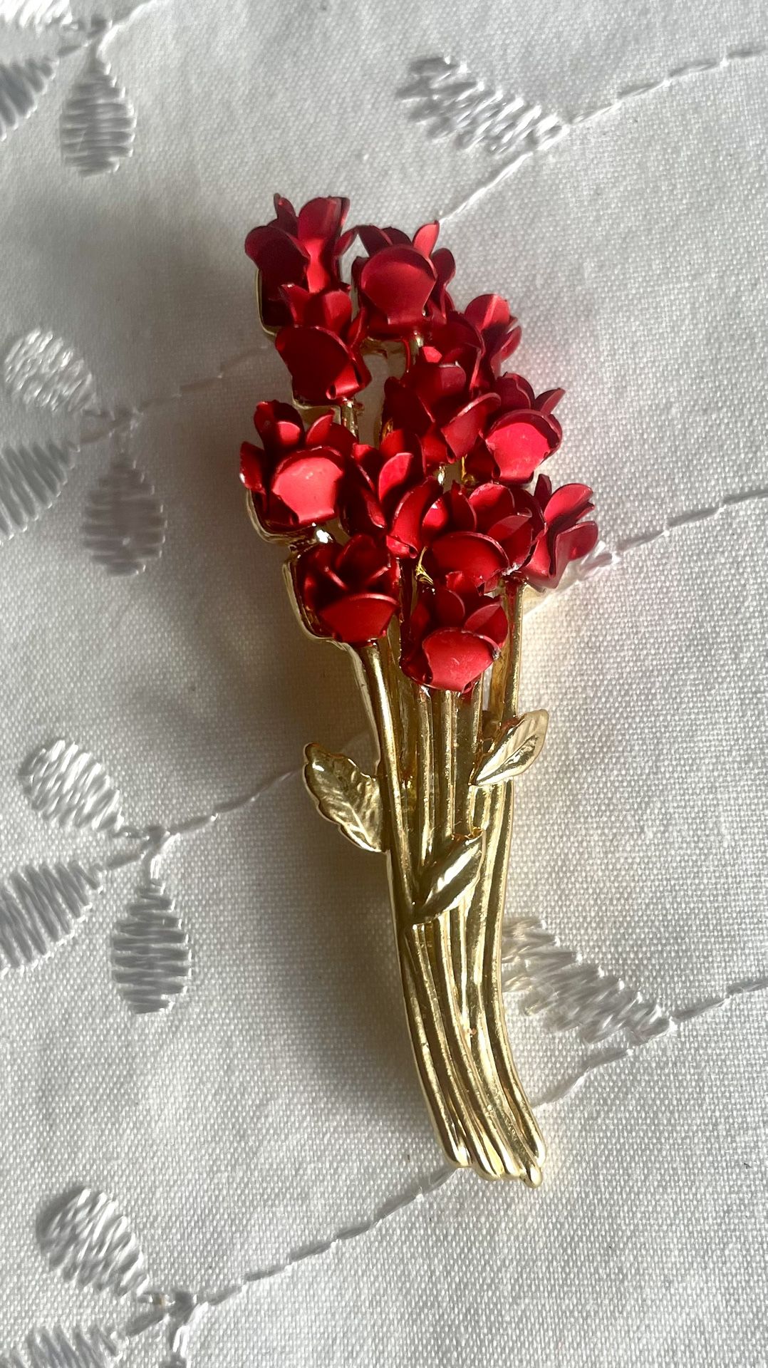 Vintage Dozen Red Roses Brooch