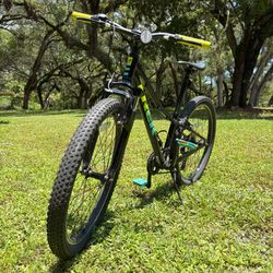 Trek Precaliber 24” Kids Mountain Bike