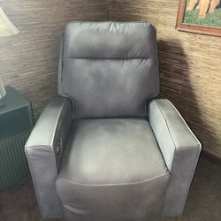Next Gen Durapella Power Headrest Recliner