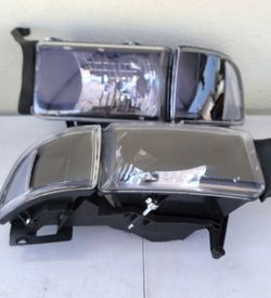 94-01 Dodge Ram Headlights Luces Micas Calaveras Faros Faroles Focos Headlamps