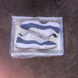Jordan 11 Diffused Blue Size 10