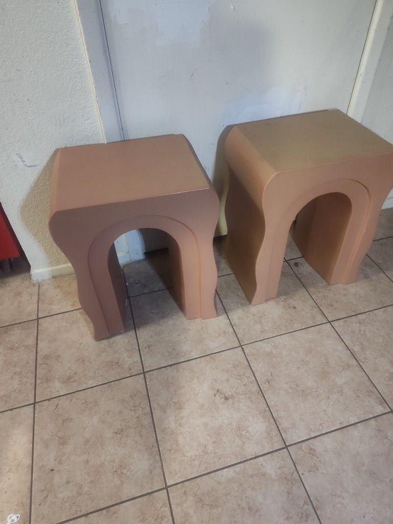 Bixby Concrete Side Tables