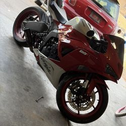 Kawasaki Ninja  ZX-6R 